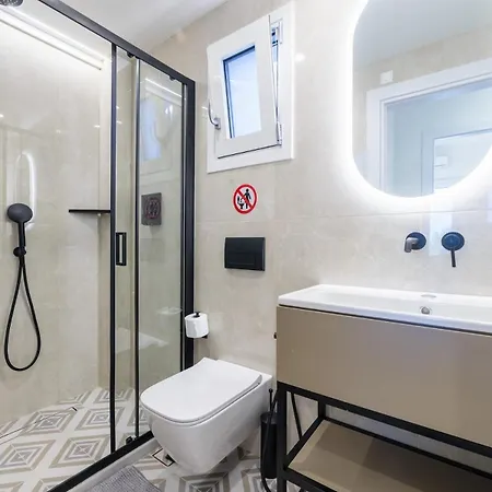 Elia Serenity 5