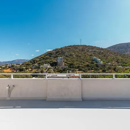 Appartamento Elia Serenity 5 *